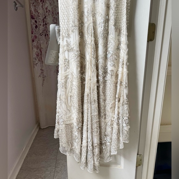 ASOS DESIGN ornate crystal embellished square neck maxi wedding dress - Picture 9 of 15